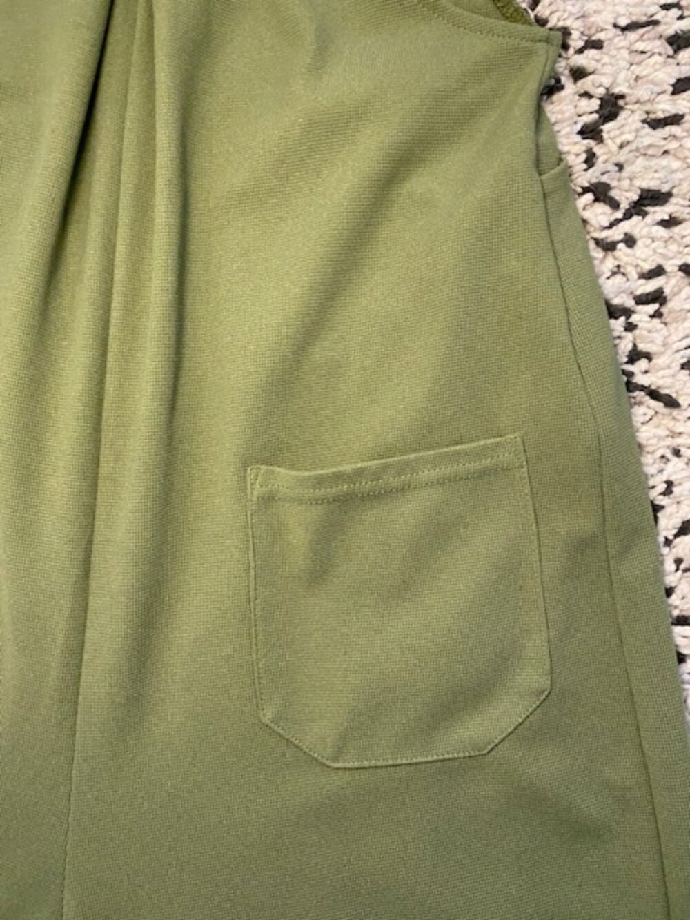 Halara Jogger Romper Dungarees all in one green NWOT Size XS - Picture 13 of 14